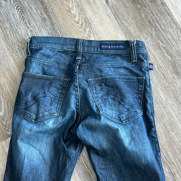 Gorgeous rock and republic jeans - Picture 5 of 6